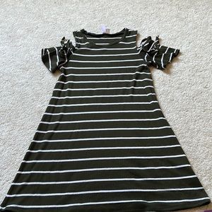 Off shoulder casual dress